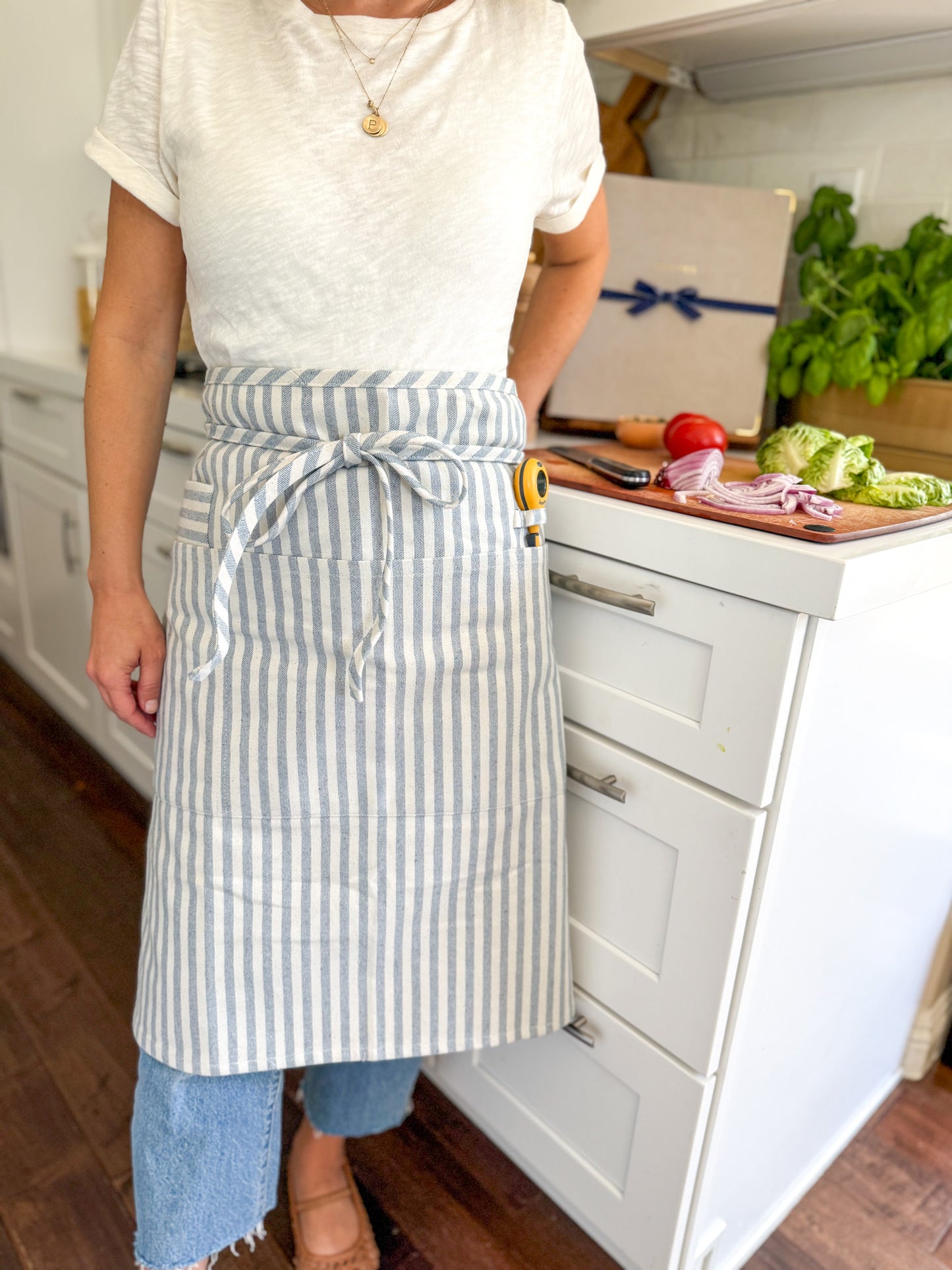 Kitchen apron featuring roomy pockets for kitchen essentials