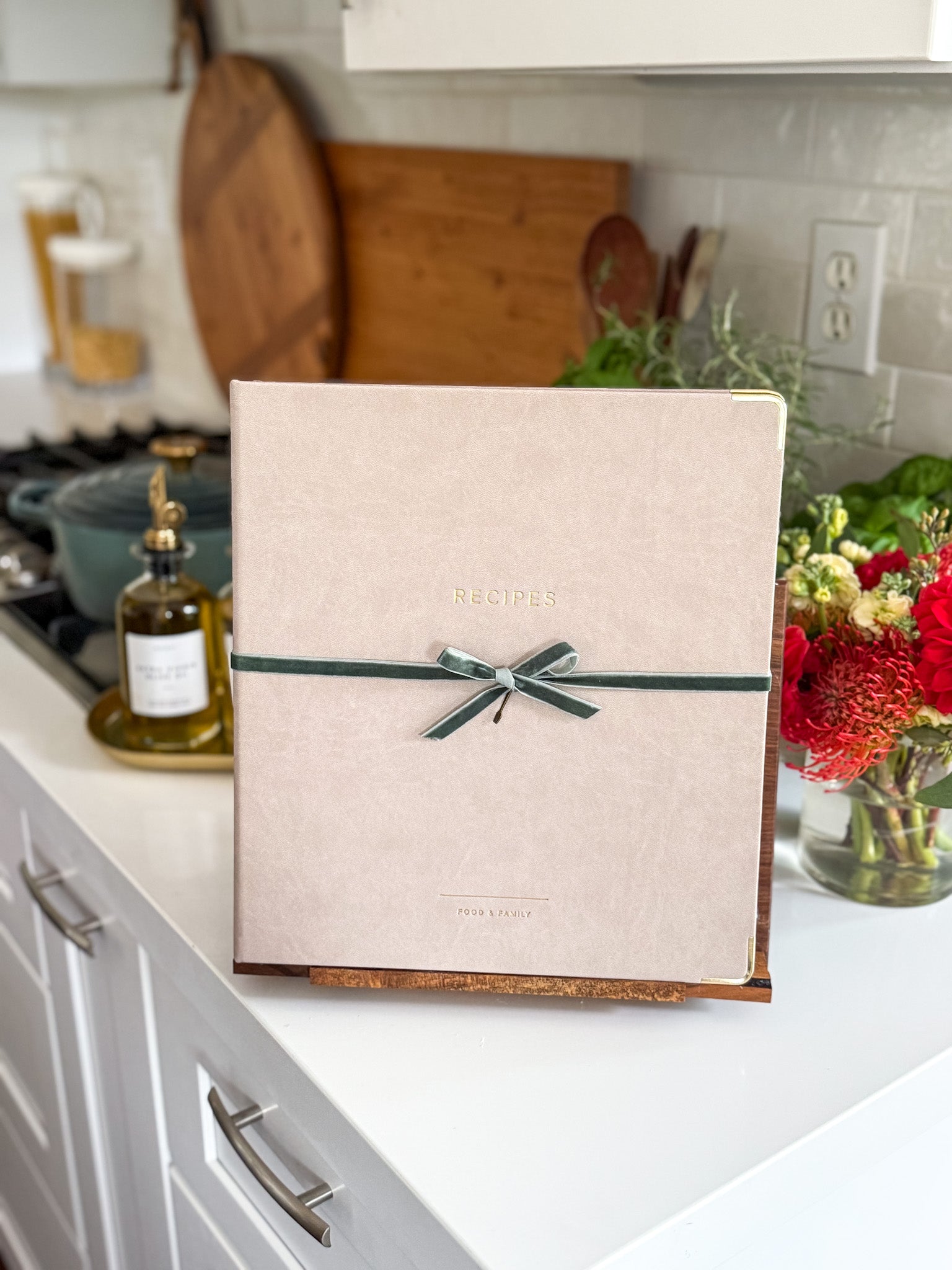 Customizable Recipe Planning Binder for 8.5 x 11 pages